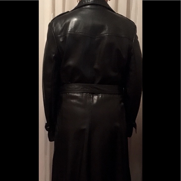 Danier Lambskin Leather Coat - Picture 14 of 14